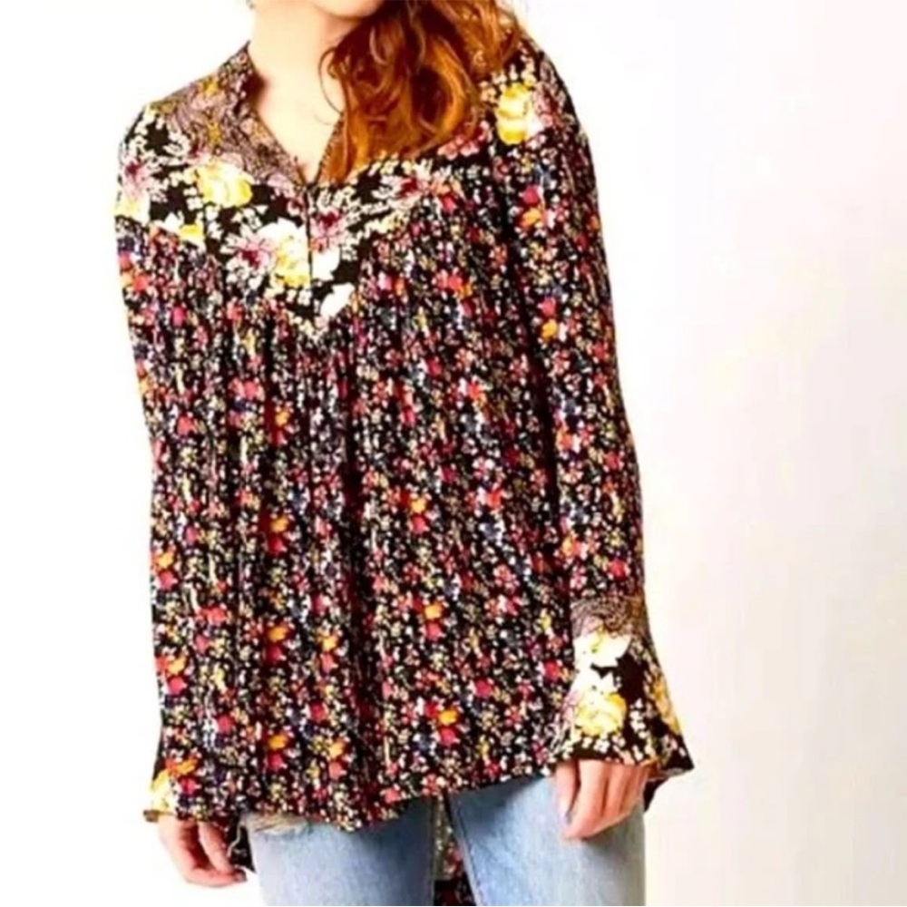 FREE PEOPLE Wildflower Fields henley tunic flowy floral Boho top blouse …